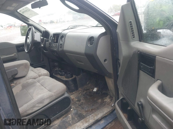 2005 Ford F-150 XL with VIN 1FTRF14W95NB35689, listed as a IAAI auction lot 42289586 with 287,199 mi miles and . Bid and sale history available at DreamBid. Image 5.