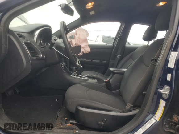 2014 Chrysler 200 LX with VIN 1C3CCBAG1EN152315, listed as a Copart auction lot 88382725 with 122,143 mi miles and Salvage Title. Bid and sale history available at carsss.com. Image 7.