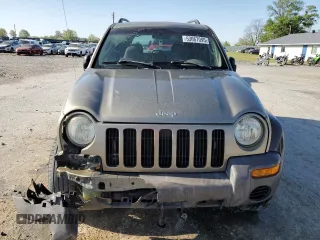 2004 Jeep Liberty Sport with VIN 1J4GL48K34W250008, listed as a Copart auction lot 53067095 with 161,266 mi miles and Salvage Title. Bid and sale history available at DreamBid. Image 5.