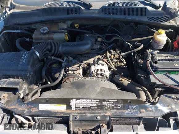 2004 Jeep Liberty Sport with VIN 1J4GL48K84W130852, listed as a IAAI auction lot 42130444 with 99,188 mi miles. Bid and sale history available at carsss.com. Image 10.