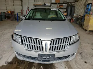 2010 Lincoln MKZ с VIN 3LNHL2JCXAR601153, выставлен на аукционе Copart как лот 52599395 с пробегом 79 404 миль миль и Списание • Salvage title. История ставок и продаж доступна на DreamBid. Изображение 5.
