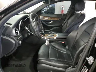 2018 Mercedes-Benz C 300 z VIN 55SWF4JB5JU262727, wystawiony jako Copart lot #57547835 z przebiegiem 80 786 mil mil oraz Szkoda całkowita • Salvage title. Historia ofert i sprzedaży dostępna na DreamBid. Obrazek 7.