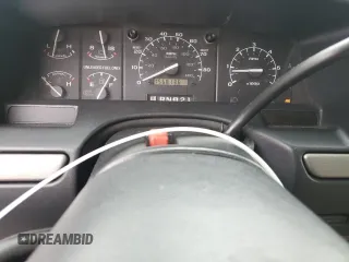 1993 Ford Bronco XL с VIN 1FMEU15N9PLB03278, выставлен на аукционе Copart как лот 59325145 с пробегом 156 813 миль миль и Чистый • Clean title. История ставок и продаж доступна на DreamBid. Изображение 9.