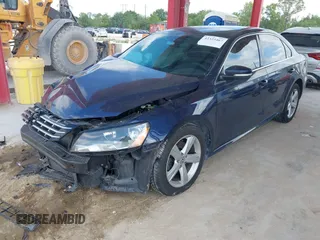 2015 Volkswagen Passat SE с VIN 1VWBV7A38FC047664, выставлен на аукционе IAAI как лот 42323467 с пробегом 225 663 миль миль и . История ставок и продаж доступна на DreamBid. Изображение 18.