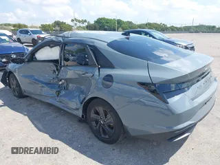2022 Hyundai Elantra SEL with VIN KMHLM4AG0NU311475, listed as a IAAI auction lot 41897686 with 25,488 mi miles and . Bid and sale history available at DreamBid. Image 3.