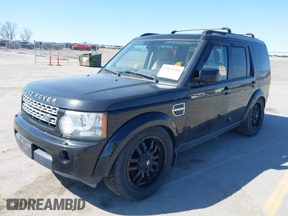 2011 Land Rover LR4 Lux с VIN SALAK2D48BA560328, выставлен на аукционе IAAI как лот 41974164 с пробегом 135 009 миль миль и . История ставок и продаж доступна на DreamBid. Изображение 2.