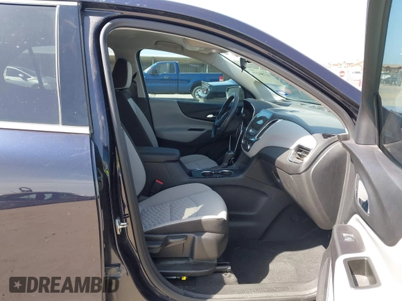 2020 Chevrolet Equinox LT with VIN 3GNAXKEV0LS583500, listed as a IAAI auction lot 41780273 with 98,024 mi miles. Bid and sale history available at carsss.com. Image 5.