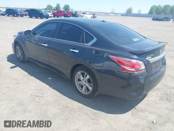 2014 Nissan Altima 2.5 S with VIN 1N4AL3AP4EC429257, listed as a IAAI auction lot 41976407 with 109,014 mi miles. Bid and sale history available at carsss.com. Image 3.
