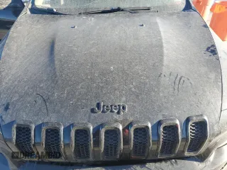2016 Jeep Cherokee Altitude with VIN 1C4PJMCB3GW226203, listed as a Copart auction lot 83004294 with Not provided miles and Salvage title. Bid and sale history available at DreamBid. Image 13.