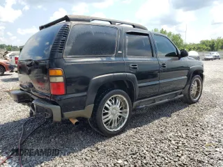 2005 Chevrolet Tahoe Z71 with VIN 1GNEC13T85R200692, listed as a Copart auction lot 62088855 with 242,402 mi miles and Salvage title. Bid and sale history available at DreamBid. Image 3.