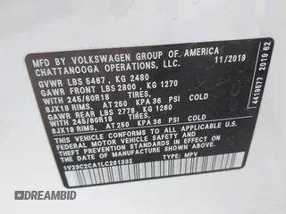 2020 Volkswagen Atlas SE with VIN 1V23C2CA1LC201332, listed as a IAAI auction lot 42372103 with 81,424 mi miles and . Bid and sale history available at DreamBid. Image 9.