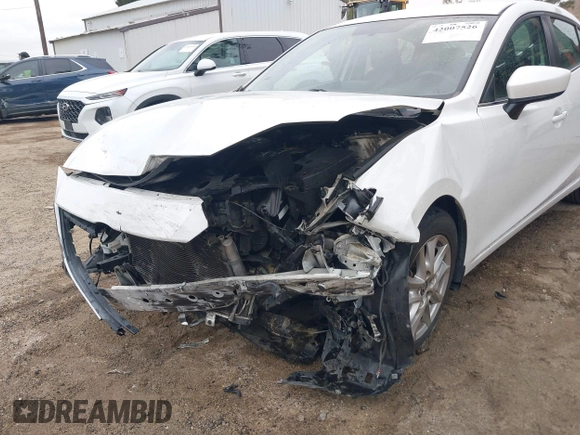 2015 Mazda 3 i Touring with VIN 3MZBM1V70FM231234, listed as a IAAI auction lot 42007526 with 114,255 mi miles. Bid and sale history available at carsss.com. Image 6.