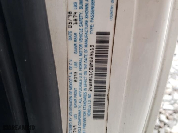 1998 Volkswagen New Beetle with VIN 3VWBB61C0WM025613, listed as a Copart auction lot 80948134 with 176,801 mi miles and Salvage Title. Bid and sale history available at carsss.com. Image 14.