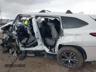 2021 Toyota Highlander L with VIN 5TDZZRAH7MS069048, listed as a IAAI auction lot 40980925 with Not provided miles and . Bid and sale history available at DreamBid. Image 14.