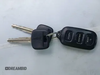 2004 Pontiac Vibe z VIN 5Y2SM62894Z439833, wystawiony jako IAAI lot #42306492 z przebiegiem 186 351 mil mil oraz . Historia ofert i sprzedaży dostępna na DreamBid. Obrazek 11.