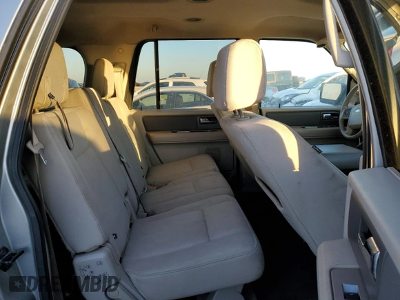 2008 Ford Expedition Max SSV with VIN 1FMFK15578LA17043, listed as a Copart auction lot 43451215 with 211,391 mi miles and Salvage title. Bid and sale history available at DreamBid. Image 11.