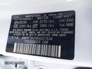 2024 Hyundai Venue SEL with VIN KMHRC8A39RU327634, listed as a IAAI auction lot 41185940 with 1,486 mi miles and . Bid and sale history available at DreamBid. Image 9.
