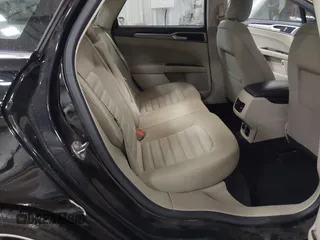 2018 Ford Fusion SE z VIN 3FA6P0LU3JR203864, wystawiony jako IAAI lot #41476335 z przebiegiem 49 246 mil mil oraz . Historia ofert i sprzedaży dostępna na DreamBid. Obrazek 8.