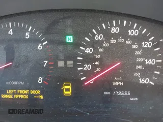 2001 Lexus LS 430 with VIN JTHBN30F510043149, listed as a IAAI auction lot 41933952 with 179,655 mi miles. Bid and sale history available at carsss.com. Image 7.