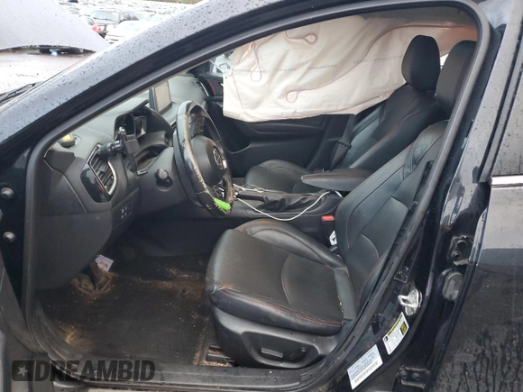 2015 Mazda 3 S Grand Touring with VIN JM1BM1W31F1241007, listed as a Copart auction lot 86425034 with 119,674 mi miles and Salvage Title. Bid and sale history available at DreamBid. Image 7.
