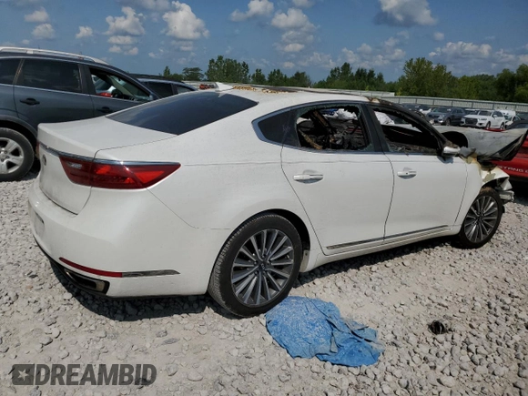 2017 Kia Cadenza Premium with VIN KNALB4J1XH5073054, listed as a Copart auction lot 64685674 with 0 mi miles and Clean Title. Bid and sale history available at carsss.com. Image 3.