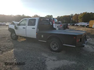 2008 GMC Sierra 3500HD DRW SLE2 z VIN 1GTJK33688F205851, wystawiony jako Copart lot #77532264 z przebiegiem 196 137 mil mil oraz Czysty tytuł • Clean title. Historia ofert i sprzedaży dostępna na DreamBid. Obrazek 2.