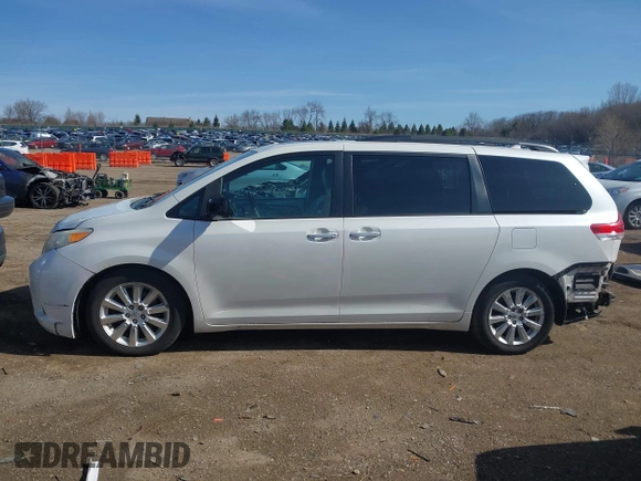 2011 Toyota Sienna XLE with VIN 5TDDK3DC4BS013416, listed as a IAAI auction lot 41933299 with 170,479 mi miles and . Bid and sale history available at DreamBid. Image 15.