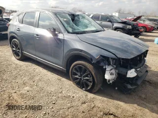 2024 Mazda CX-5 2.5 S Preferred Package with VIN JM3KFBCM1R0377037, listed as a Copart auction lot 43625175 with 15,747 mi miles and Salvage Title. Bid and sale history available at carsss.com. Image 4.