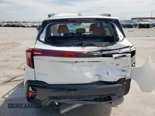 2024 Kia Seltos SX z VIN KNDETCA77R7492881, wystawiony jako Copart lot #56945705 z przebiegiem 22 866 mil mil oraz Szkoda całkowita • Salvage title. Historia ofert i sprzedaży dostępna na DreamBid. Obrazek 6.