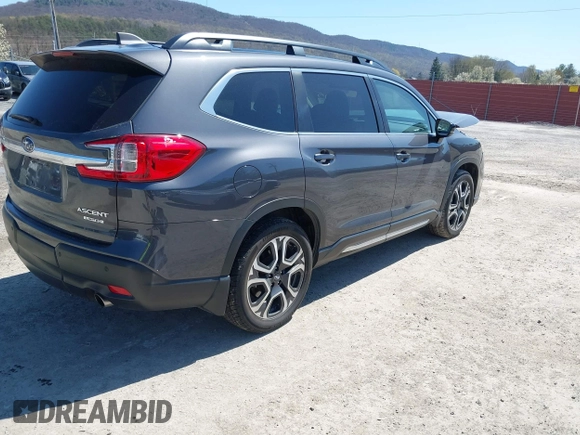 2024 Subaru Ascent Limited z VIN 4S4WMAUD8R3402275, wystawiony jako IAAI lot #42032021 z przebiegiem 25 212 mil mil oraz . Historia ofert i sprzedaży dostępna na DreamBid. Obrazek 4.