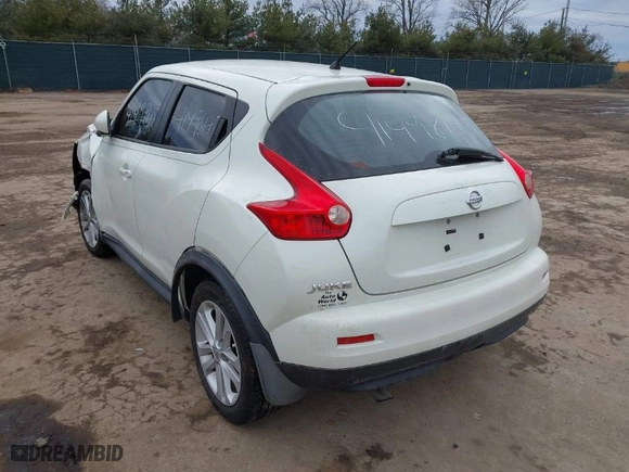 2011 Nissan Juke SL with VIN JN8AF5MR1BT017436, listed as a IAAI auction lot 41498175 with 183,176 mi miles. Bid and sale history available at carsss.com. Image 3.