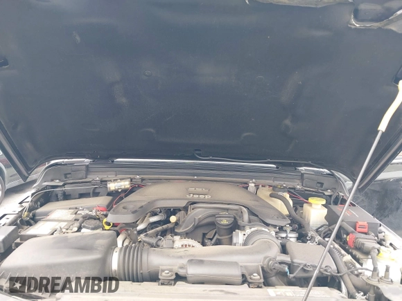 2020 Jeep Gladiator Rubicon z VIN 1C6JJTBG7LL102189, wystawiony jako IAAI lot #42320968 z przebiegiem 68 266 mil mil oraz . Historia ofert i sprzedaży dostępna na DreamBid. Obrazek 10.