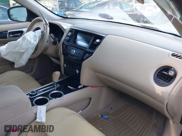 2015 Nissan Pathfinder S with VIN 5N1AR2MM8FC682289, listed as a IAAI auction lot 42604059 with 77,577 mi miles and . Bid and sale history available at DreamBid. Image 5.