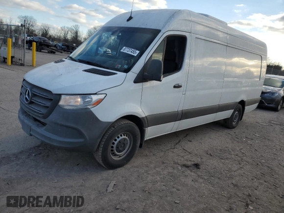 2020 Mercedes-Benz Sprinter with VIN W1Y4EDHYXLT030139, listed as a Copart auction lot 87737455 with 365,518 mi miles and Salvage Title. Bid and sale history available at DreamBid. Image 1.