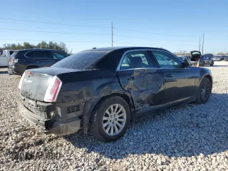 2014 Chrysler 300 with VIN 2C3CCAAG1EH138739, listed as a Copart auction lot 48376455 with 170,404 mi miles and Salvage Title. Bid and sale history available at DreamBid. Image 3.