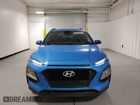 2020 Hyundai Kona SEL with VIN KM8K2CAA4LU491712, listed as a Copart auction lot 54250455 with 120,323 mi miles and Clean Title. Bid and sale history available at DreamBid. Image 5.