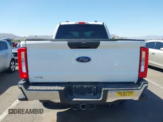 2023 Ford F-250 XL with VIN 1FT7W2BT2PEE13065, listed as a IAAI auction lot 42499481 with 21,948 mi miles and . Bid and sale history available at DreamBid. Image 17.