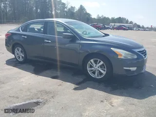2013 Nissan Altima 2.5 S with VIN 1N4AL3AP9DC142012, listed as a IAAI auction lot 41785178 with 144,179 mi miles. Bid and sale history available at carsss.com. Image 1.
