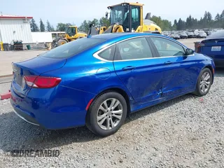 2015 Chrysler 200 Limited with VIN 1C3CCCAB8FN640110, listed as a IAAI auction lot 42218072 with 250,509 mi miles and . Bid and sale history available at DreamBid. Image 4.