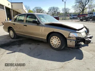 2004 Ford Crown Victoria Standard с VIN 2FAFP73W84X162132, выставлен на аукционе Copart как лот 51967594 с пробегом 227 410 миль миль и Списание • Salvage title. История ставок и продаж доступна на DreamBid. Изображение 4.