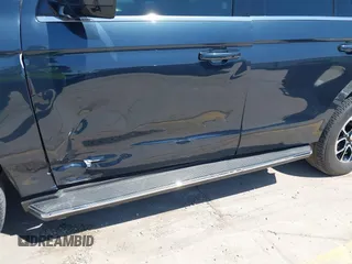 2023 Ford Expedition XLT с VIN 1FMJU1J82PEA45419, выставлен на аукционе IAAI как лот 41755259 с пробегом 62 406 миль миль и . История ставок и продаж доступна на DreamBid. Изображение 6.