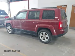 2012 Jeep Patriot Latitude with VIN 1C4NJPFB0CD673775, listed as a IAAI auction lot 42590607 with Not provided miles and . Bid and sale history available at DreamBid. Image 3.