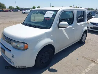 2013 Nissan Cube SL z VIN JN8AZ2KR5DT300935, wystawiony jako IAAI lot #42404264 z przebiegiem 119 808 mil mil oraz . Historia ofert i sprzedaży dostępna na DreamBid. Obrazek 6.