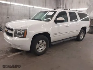 2013 Chevrolet Suburban LT with VIN 1GNSKJE74DR145680, listed as a IAAI auction lot 42114209 with 178,052 mi miles. Bid and sale history available at carsss.com. Image 18.