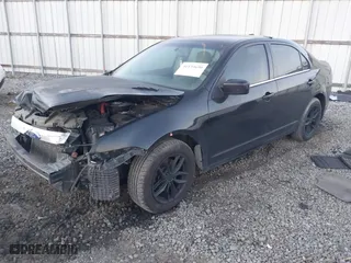 2011 Ford Fusion SE with VIN 3FAHP0HA9BR259915, listed as a IAAI auction lot 41133690 with 246,256 mi miles. Bid and sale history available at carsss.com. Image 17.