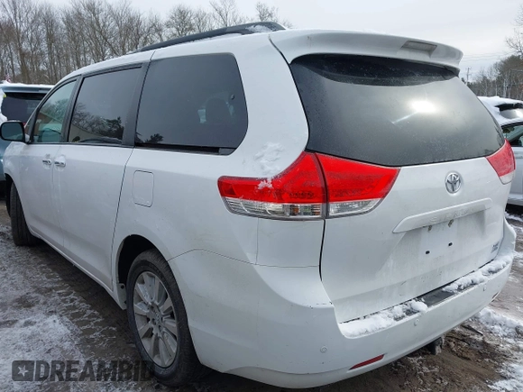 2012 Toyota Sienna XLE with VIN 5TDDK3DC3CS046182, listed as a IAAI auction lot 41387074 with 161,348 mi miles. Bid and sale history available at carsss.com. Image 3.