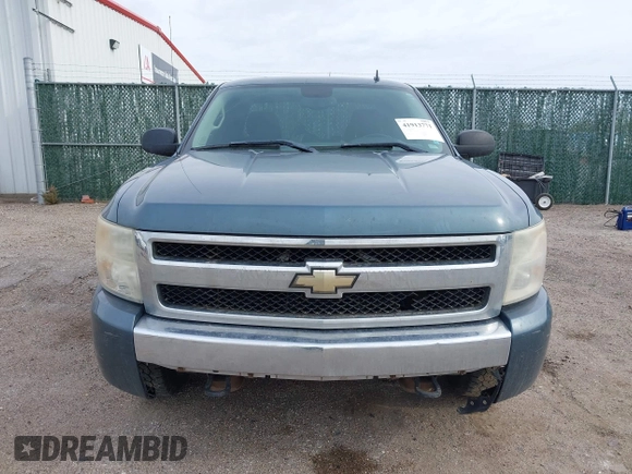 2007 Chevrolet Silverado 1500 1LT with VIN 1GCEK19087Z649494, listed as a IAAI auction lot 41913771 with 196,954 mi miles and . Bid and sale history available at DreamBid. Image 12.