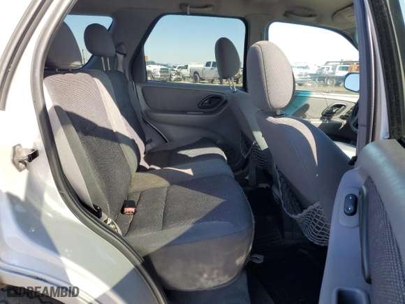 2002 Ford Escape XLT Choice with VIN 1FMYU03172KB66305, listed as a Copart auction lot 41917155 with 135,184 mi miles and Clean Title. Bid and sale history available at carsss.com. Image 10.