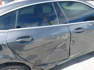 2021 BMW 2 Series 228i xDrive z VIN WBA73AK01M7G52079, wystawiony jako IAAI lot #41633040 z przebiegiem 41 108 mil mil oraz . Historia ofert i sprzedaży dostępna na DreamBid. Obrazek 6.
