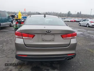 2018 Kia Optima LX with VIN 5XXGT4L3XJG253653, listed as a IAAI auction lot 41316235 with 84,261 mi miles. Bid and sale history available at carsss.com. Image 16.